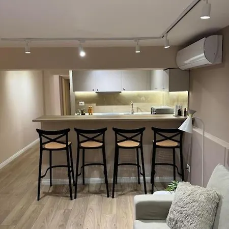 Cozy 31 With Garden, Bbq & Free Parking * Τίρανα
