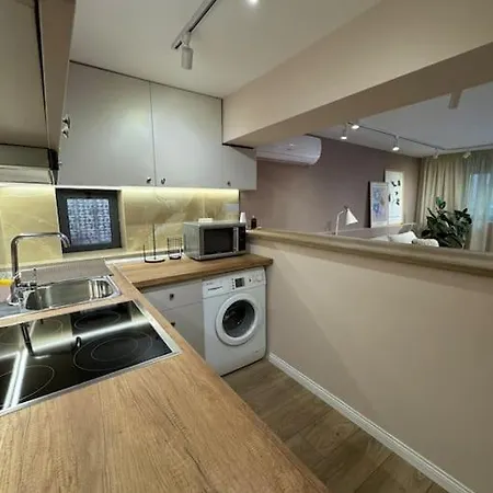 Apartment Cozy 31 With Garden, Bbq & Free Parking Tirana